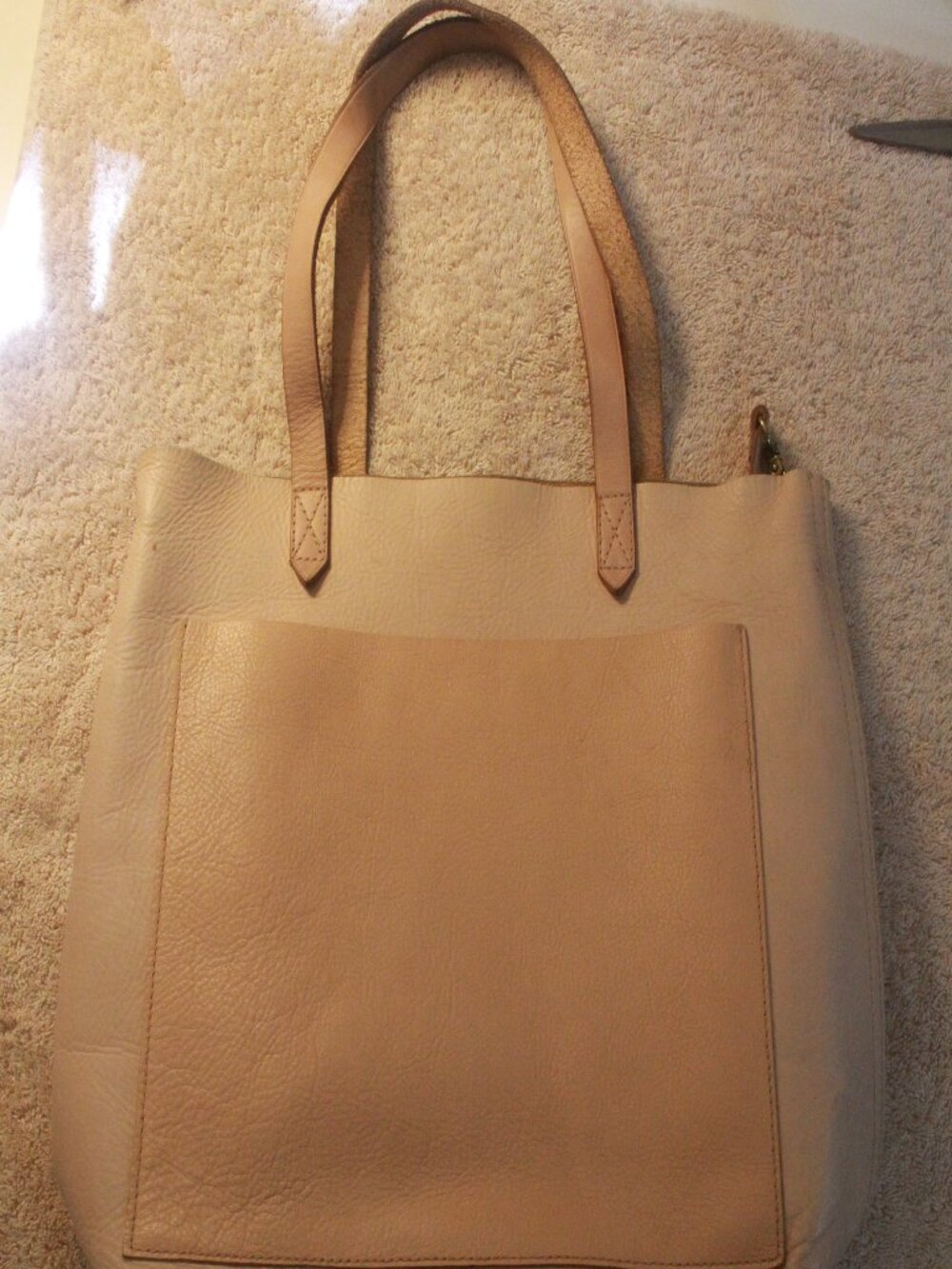 Title: Madewell Tan Leather Tote with Exterior Pocket